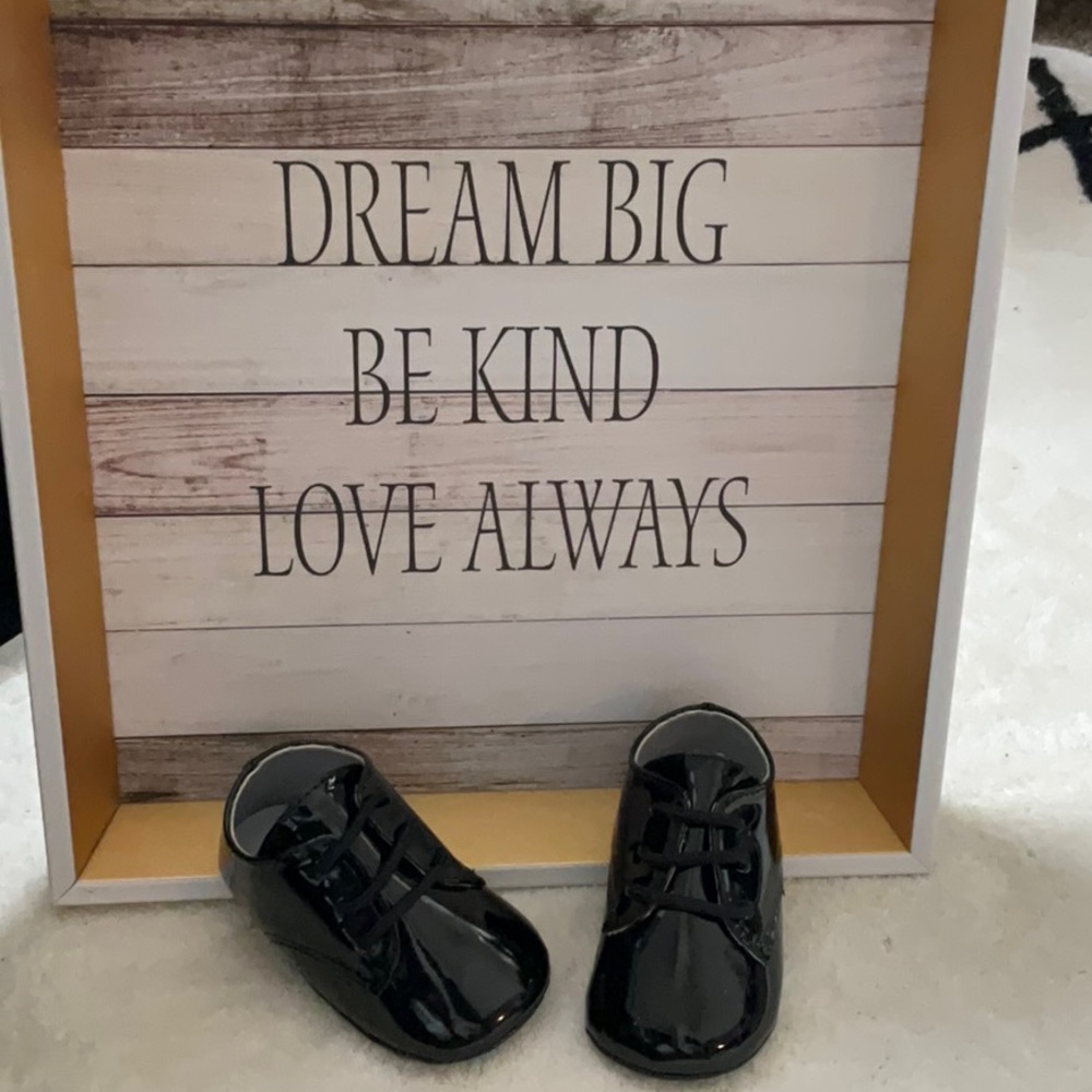 Baby Deer baby boy dress black soft bottom crib shoes. Size 2. NWT